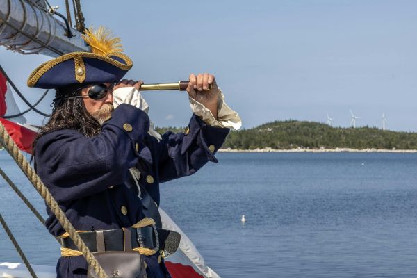 Explorer les vieux gréements