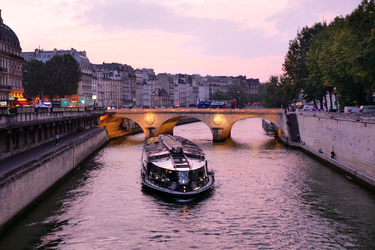 essor tourisme fluvial Bourgogne