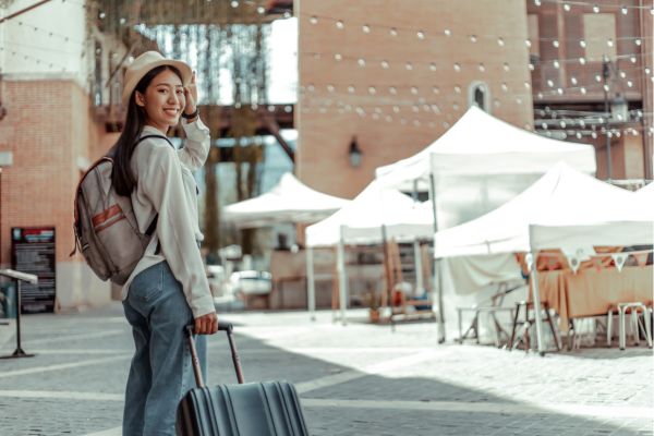 influenceurs voyage à suivre en 2025 tourisme