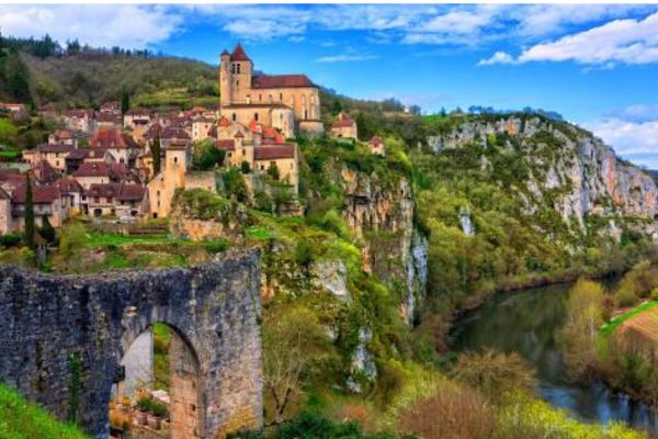 Saint-Cirq-Lapopie