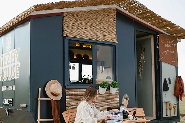 familles vivant en tiny house sur roues eavant