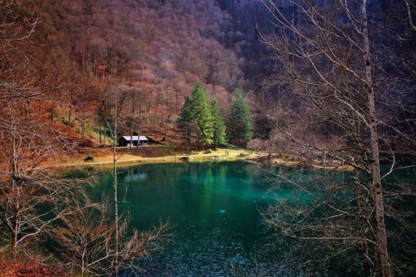 lac turquoise Ariège