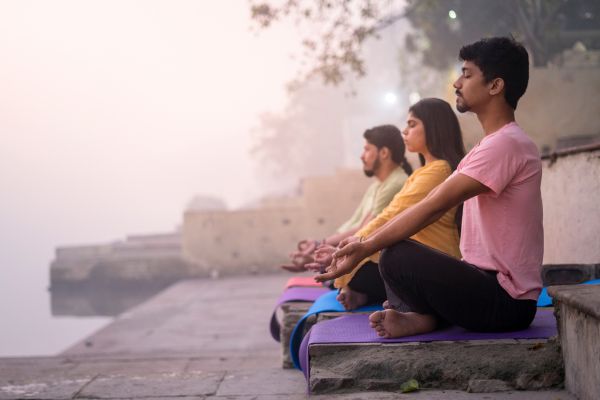 séjours yoga au lever soleil