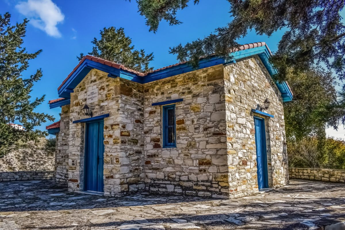 villages en pierre dorée