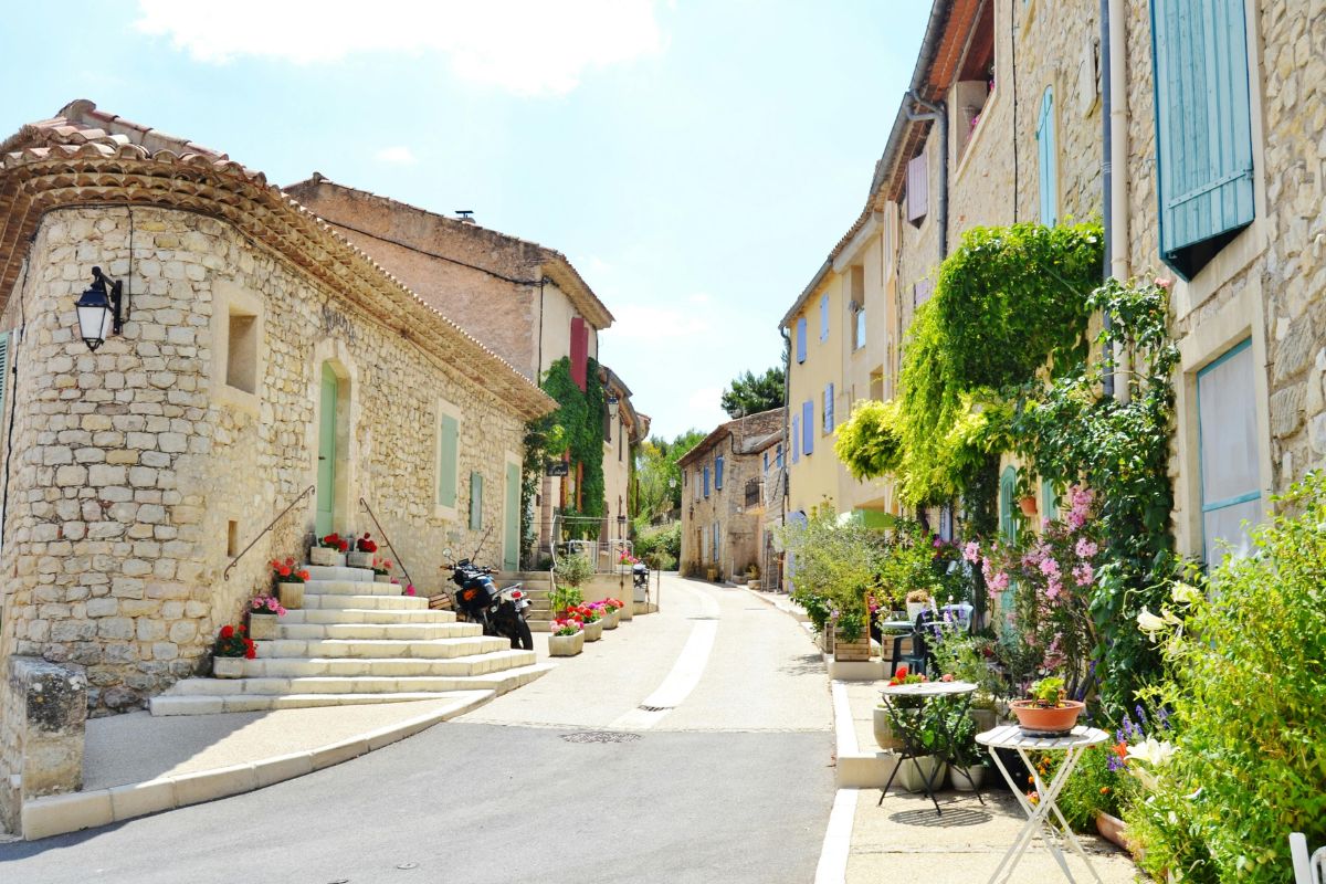 villages médiévaux autour Pérouges