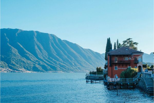 élégance en bord de lac