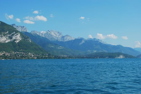 lacs de Savoie fascinent