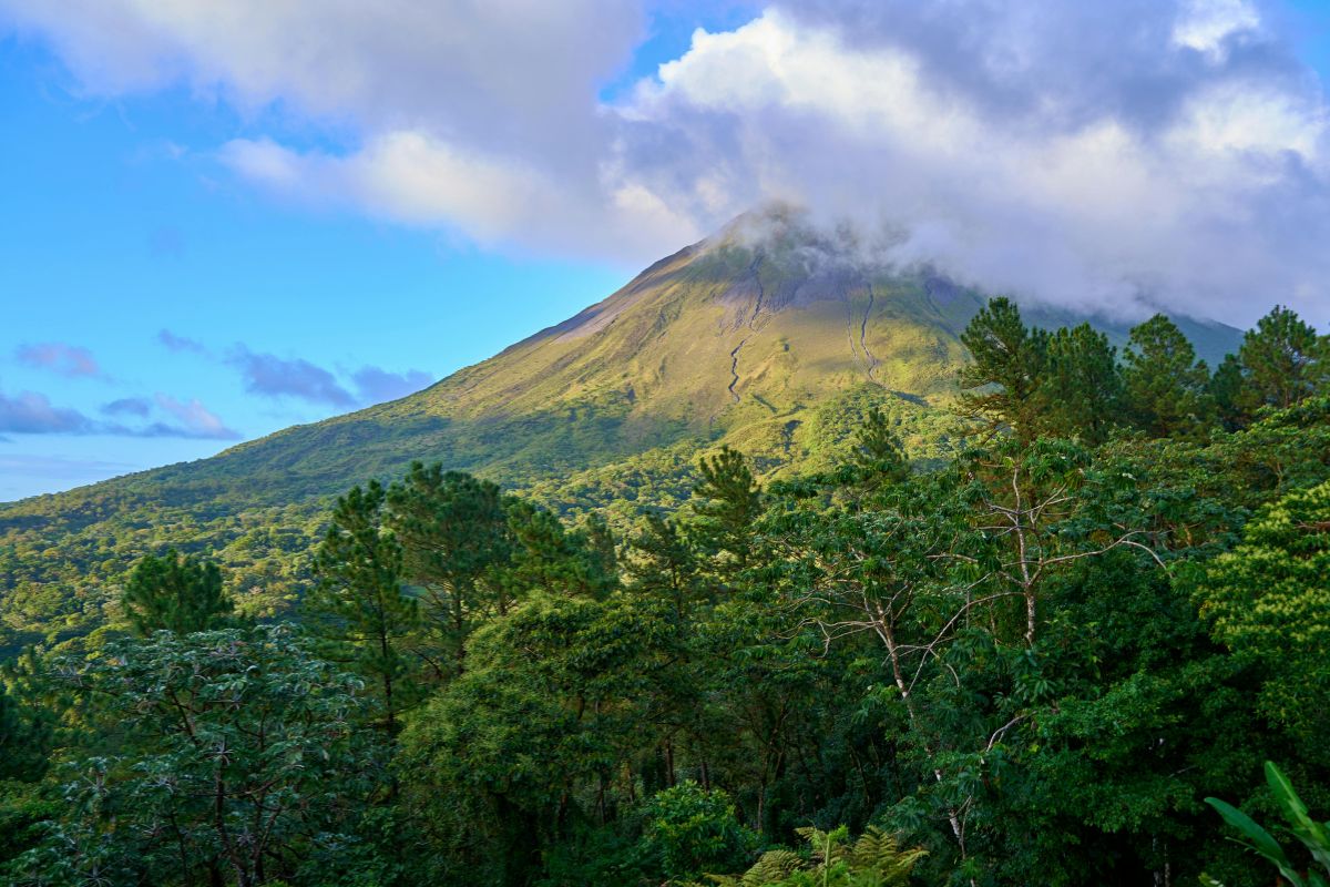 paysages volcaniques en Auvergne
