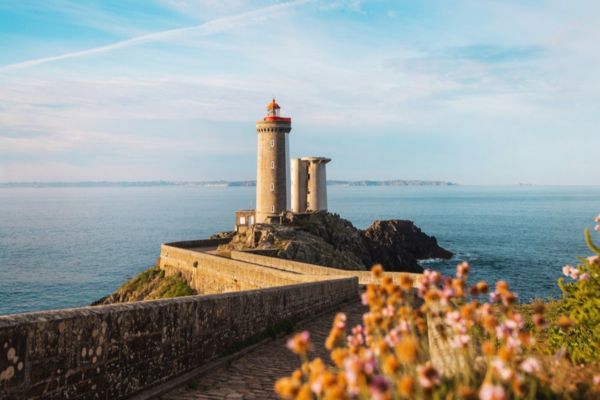 phare insolite Bretagne