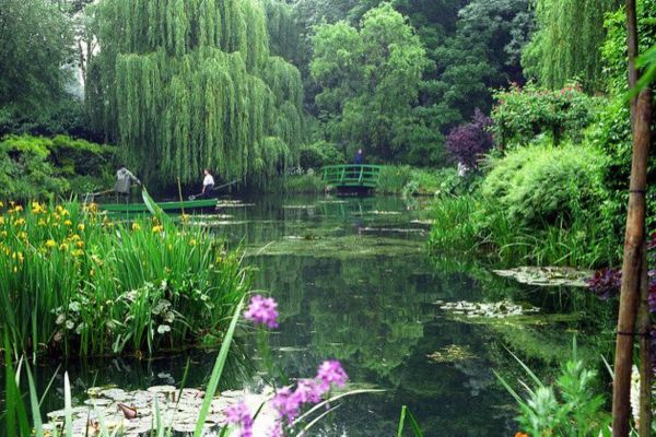 Exploration des jardins de Giverny