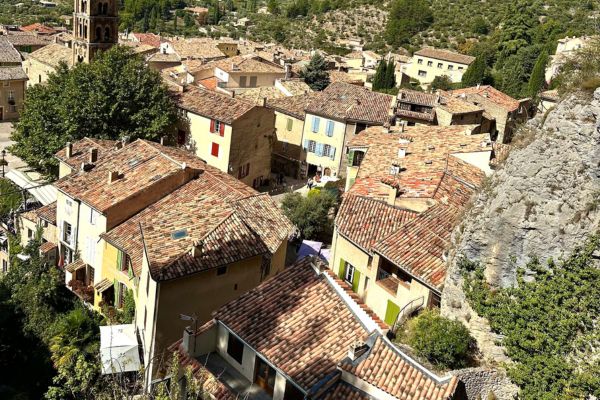 Moustiers-Sainte-Marie de la Côte d’Azur