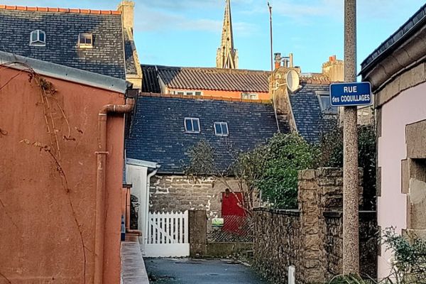 Villages typiques et vie locale