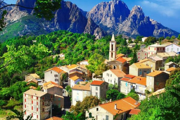 Les aiguilles de Bavella