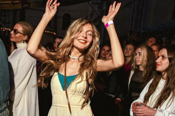 S'entourer d'un réseau social vivre à Paris sans stress