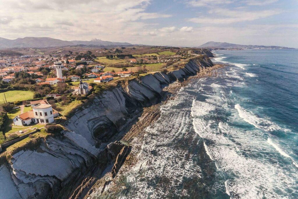 Parcourez les chemins du littoral basque entre Bidart et Hendaye